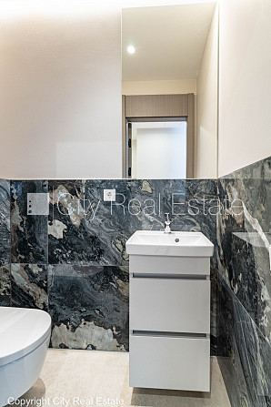 Renovēta māja, ieeja no ielas, luksuss apartamenti , logi vērsti uz pagalma pusi, studio tipa, Rīga - foto 19