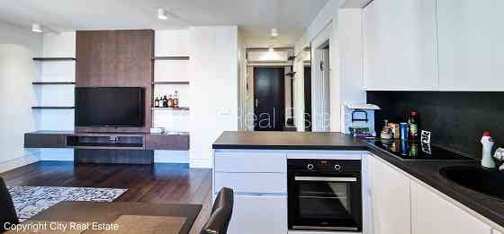 Новостройка, закрытый двор, возможность аренды парковки, озеленённая территория Рига