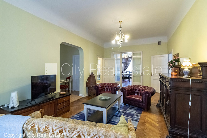 Реновированный дом, благоустроенная озеленённая территория, апартаменты люкс, Рига - изображение 14