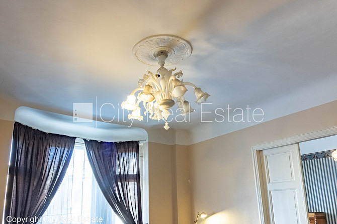 Реновированный дом, благоустроенная озеленённая территория, апартаменты люкс, Рига - изображение 10