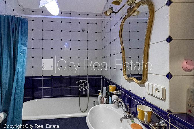 Реновированный дом, благоустроенная озеленённая территория, апартаменты люкс, Рига - изображение 1