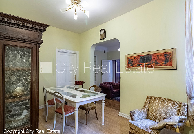 Реновированный дом, благоустроенная озеленённая территория, апартаменты люкс, Рига - изображение 17