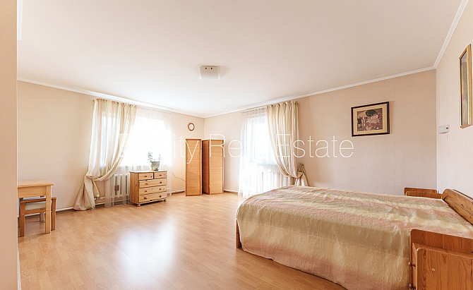 Privātmāja, keramzīta bloku sienas, fasāde ar dekoratīvo apmetumu, pagrabstāvā pieejama Rīga - foto 6