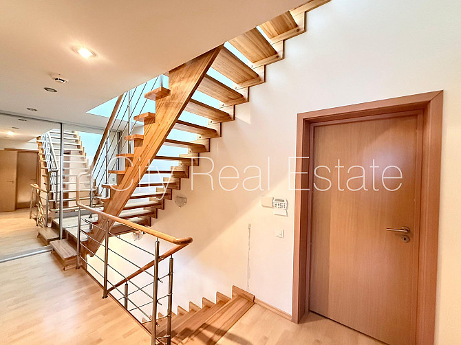 Rindu māja, jaunceltne, labiekārtota apzaļumota teritorija, labiekārtots apzaļumots pagalms, Jūrmala - foto 5