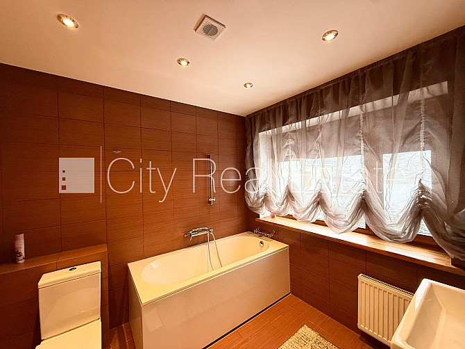 Rindu māja, jaunceltne, labiekārtota apzaļumota teritorija, labiekārtots apzaļumots pagalms, Jūrmala - foto 14