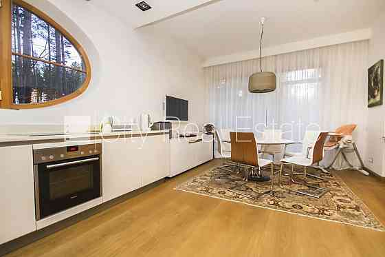 Частный дом, благоустроенный озеленённый двор, закрытый двор, балкон, терасса, Jūrmala