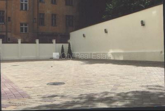 Renovēta māja, dzīvokļu skaits ēkā  5 gab., dzīvokļus nepārdod atsevišķi, bet visu Rīga - foto 7