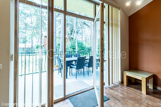 Labiekārtota apzaļumota teritorija, slēgta teritorija, garāža vienai automašīnai, divi Jūrmala - foto 8