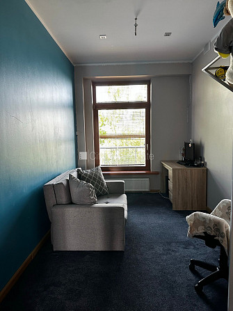 Фасадный дом, реновированный дом, возможность аренды парковки, вход с улицы, лифт, Рига - изображение 18