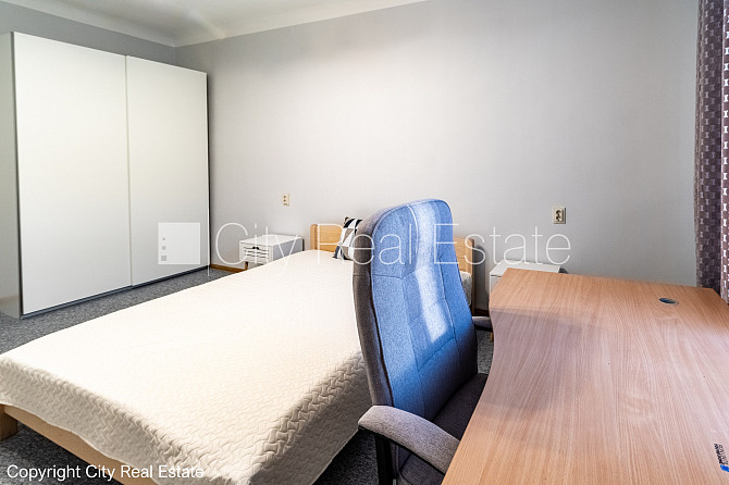 Pagalma māja, renovēta māja, guļamistabu skaits 2 gab., istabas izolētas 2 gab., viena istaba Rīga - foto 7