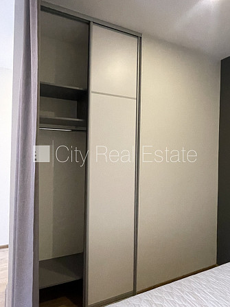 Реновированный дом, место для машины, лестничная клетка после капитального Рига - изображение 8