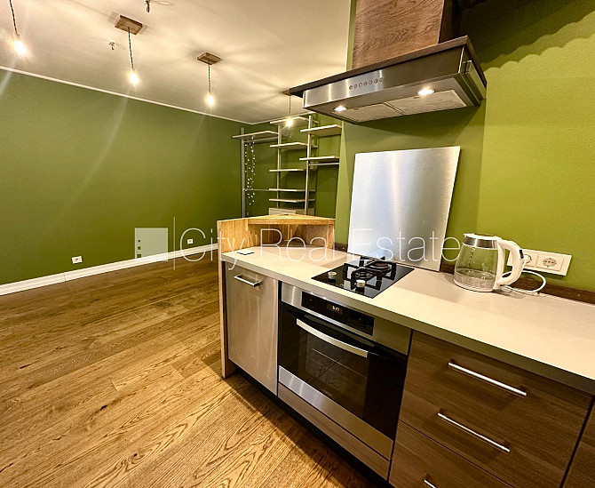 Новостройка, фасадный дом, вход со двора, лифт, лестничная клетка после Рига - изображение 2