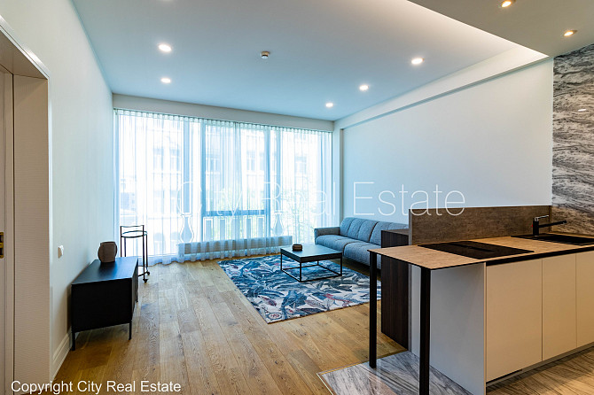 Новостройка, фасадный дом, вход со двора, лифт, лестничная клетка после Рига - изображение 12