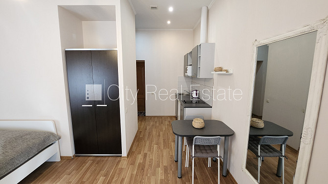 Pagalma māja, slēgts pagalms, beletāža, studio tipa, virtuve apvienota ar istabu, gāzes Rīga - foto 10