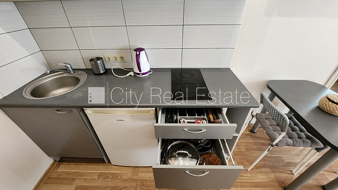 Pagalma māja, slēgts pagalms, beletāža, studio tipa, virtuve apvienota ar istabu, gāzes Rīga - foto 15