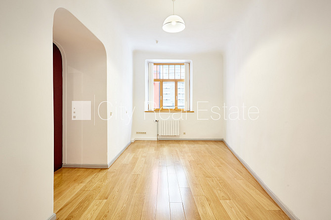 Pagalma māja, slēgts pagalms, beletāža, studio tipa, virtuve apvienota ar istabu, gāzes Rīga - foto 5