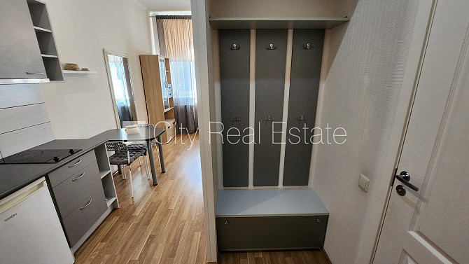 Pagalma māja, slēgts pagalms, beletāža, studio tipa, virtuve apvienota ar istabu, gāzes Rīga - foto 16