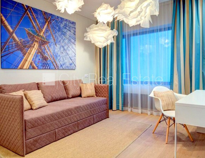 Jaunceltne, labiekārtota apzaļumota teritorija, bruģēts piebraucamais ceļš, garāža vienai Rīga - foto 10