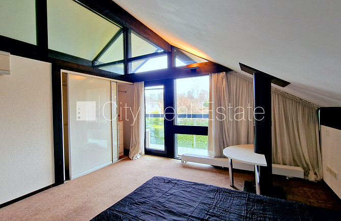 Privātmāja, jaunceltne, labiekārtota apzaļumota teritorija, slēgta teritorija, teritorijas Jūrmala - foto 14