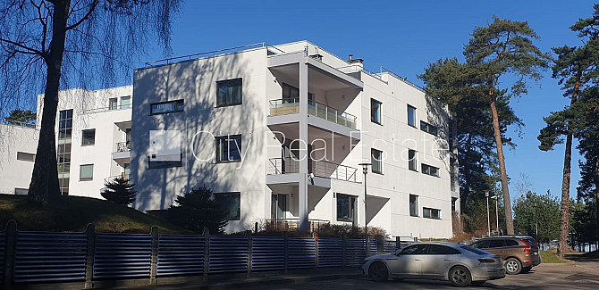 Labiekārtots apzaļumots pagalms, pazemes autostāvvieta, pagalmā bērnu spēļu laukums, divas Jūrmala - foto 20