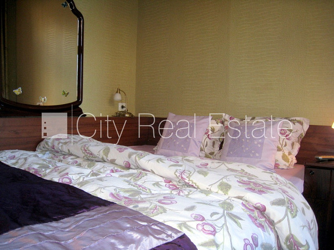 Фасадный дом, лифт, лестничная клетка после косметического ремонта, одна Рига - изображение 2