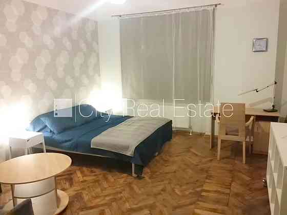 Эта квартира сдается в аренду посуточно (краткосрочная аренда), стоимость аренды Рига