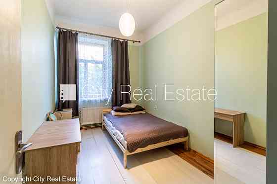 Реновированный дом, благоустроенный озеленённый двор, закрытый двор, лифт, Рига