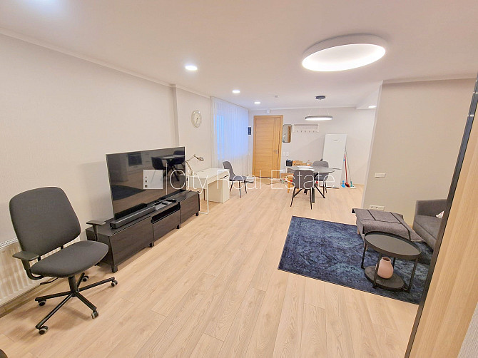 Pagalma ēka, renovēta māja, slēgts pagalms, iespēja nomāt autostāvvietu, ieeja no ielas, Rīga - foto 17