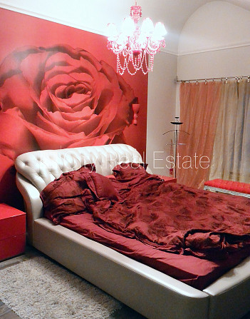 Земля в собственности, дом во дворе, кирпичные стены, благоустроенная Рига - изображение 14