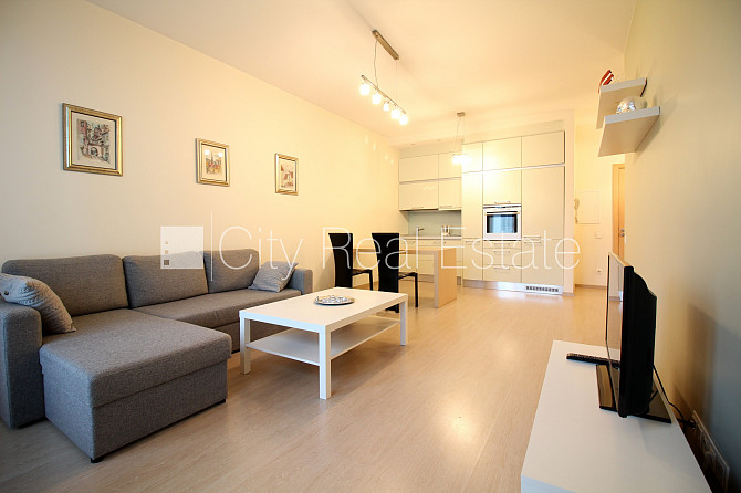 Проект - Centra Nams (Центра Намс), новостройка, закрытая территория, место для машины, Рига - изображение 1