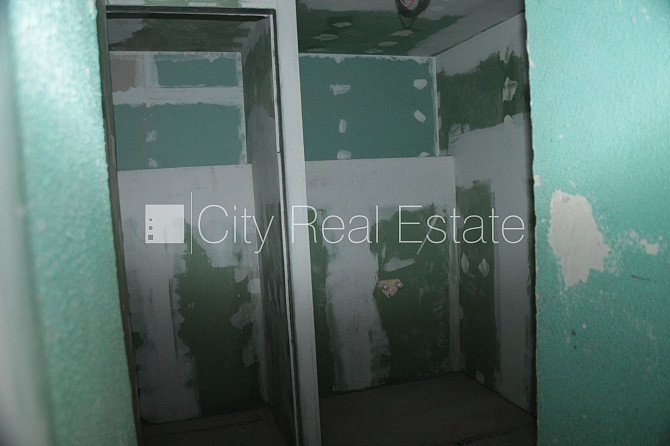 Par īres/nomas un līguma nosacījumiem var vienoties individuāli, fasādes māja, slēgts Rīga - foto 11