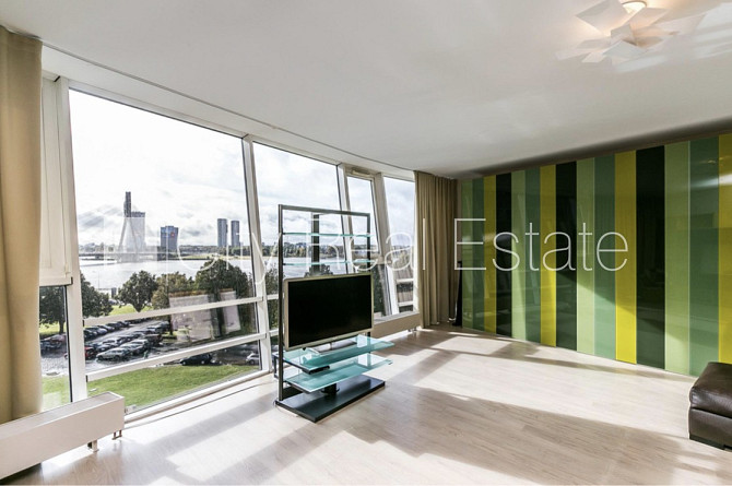 Проект - Centra Nams (Центра Намс), благоустроенный озеленённый двор, закрытый двор, Рига - изображение 3