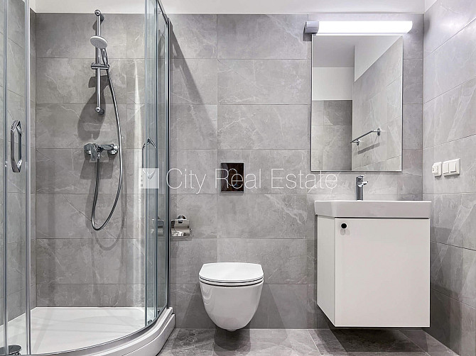 Новостройка, благоустроенный озеленённый двор, возможность аренды парковки, Рига - изображение 8