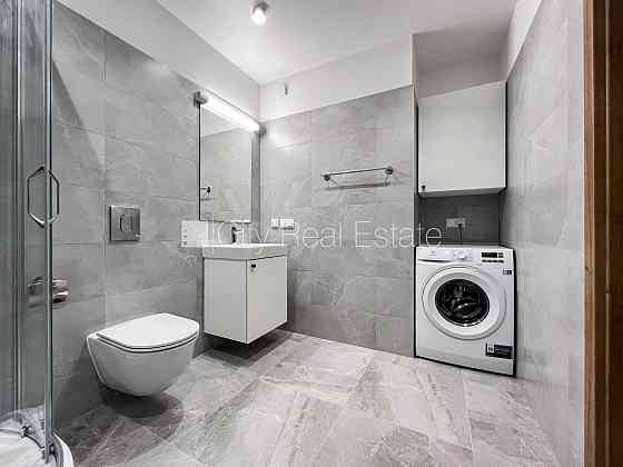 Новостройка, закрытый двор, подземная стоянка, лифт, балкон, количество спален 1 Рига