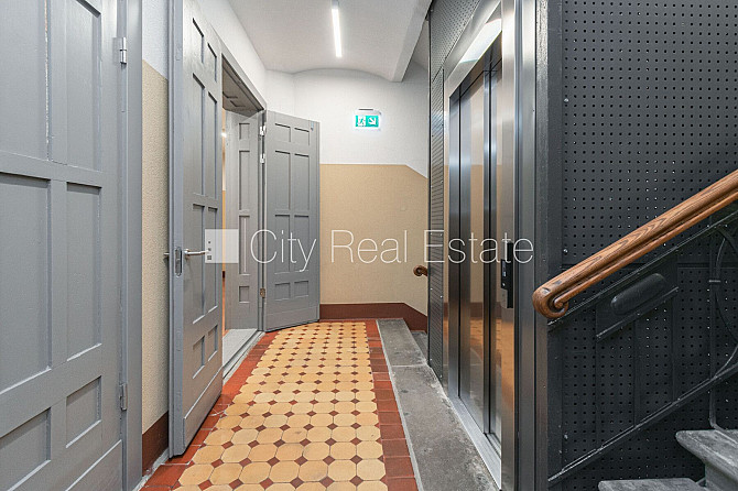 Renovēta māja, ir lifts, studio tipa, virtuve apvienota ar viesistabu, apkures skaitītāji, Rīga - foto 4
