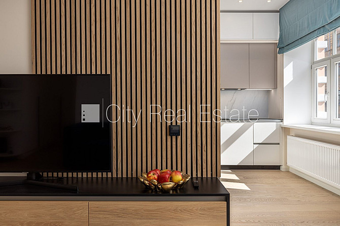 Реновированный дом, закрытый двор, место для машины, лестничная клетка после Рига - изображение 7