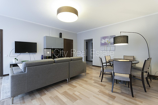 Jaunceltne, labiekārtota apzaļumota teritorija, slēgta teritorija, iežogota teritorija ar koka Jūrmala - foto 2