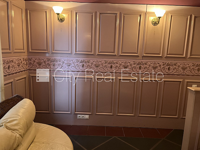 Новостройка, фасадный дом, закрытый двор, места для нескольких машин, вход с Рига - изображение 7