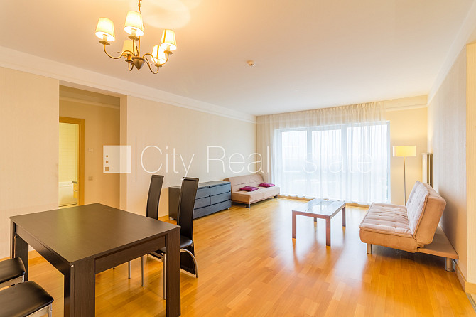 Здание во дворе, реновированный дом, закрытый двор, возможность аренды парковки, Рига - изображение 9