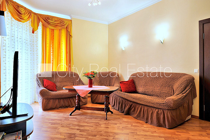 Частный дом, новостройка, благоустроенный озеленённый двор, территория обнесена Юрмала - изображение 18