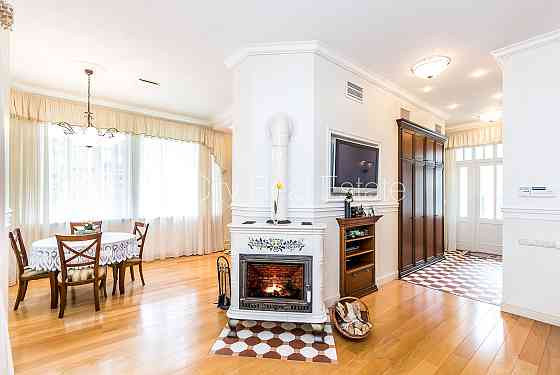 Реновированный дом, благоустроенный озеленённый двор, места для нескольких Jūrmala