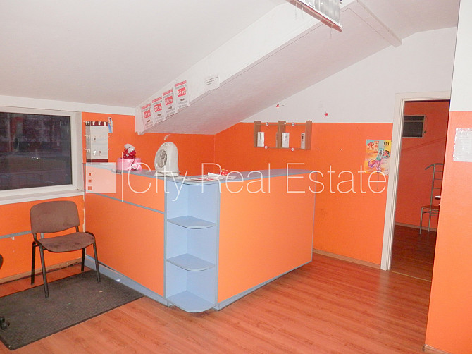 Fasādes māja, renovēta māja, vieta vairākām automašīnām, apsargāta autostāvvieta, Rīga - foto 9