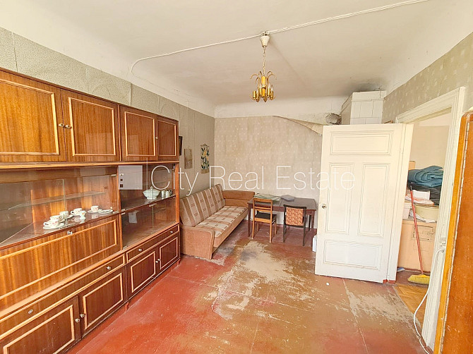 Pagalma ēka, slēgts pagalms, ieeja no pagalma, logi vērsti uz pagalma pusi, istaba izolēta, Rīga - foto 4