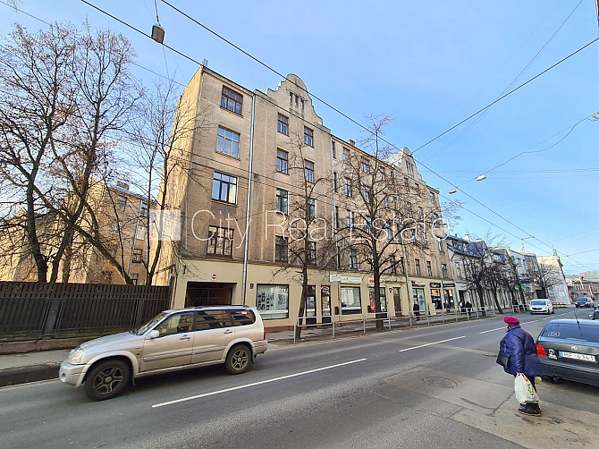 Pagalma māja, slēgta teritorija, ieeja no pagalma, viena istaba izolēta, virtuve, augstie Rīga - foto 13