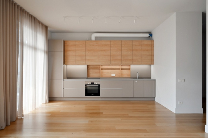 Izīrē gaišu un plašu 3 istabu dzīvokli!  Dzīvoklis atrodas Klusajā centrā, vienā no jaunākajiem proj Рига - изображение 7