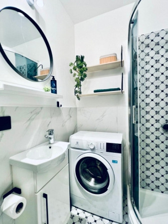 Tiek izīrēts gaumīgi izremontēts 2 istabu dzīvoklis Teikā. Dzīvoklis ir tikko pēc remonta Rīga - foto 9