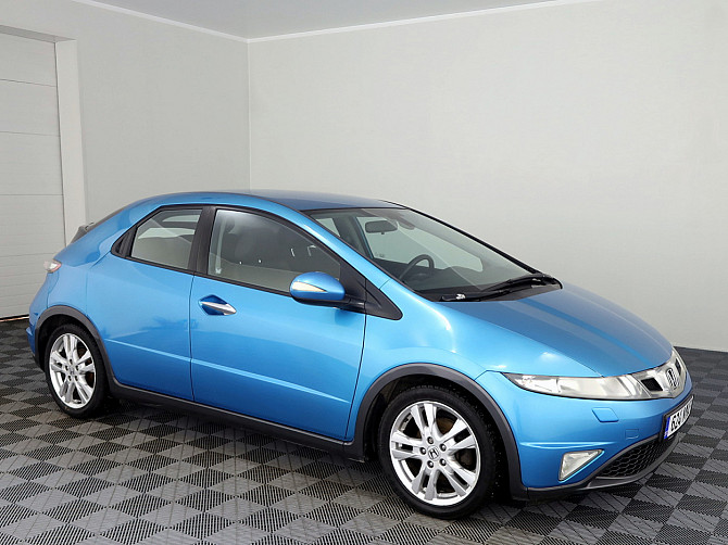 Honda Civic Elegance Facelift 1.8 103kW Tallina - foto 1