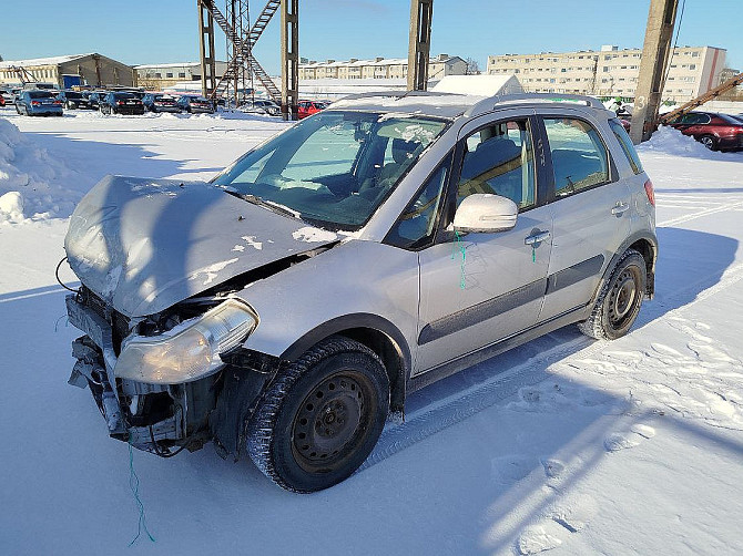 Suzuki SX4 Cross 4x4 Facelift 1.6 88kW Tallina - foto 2