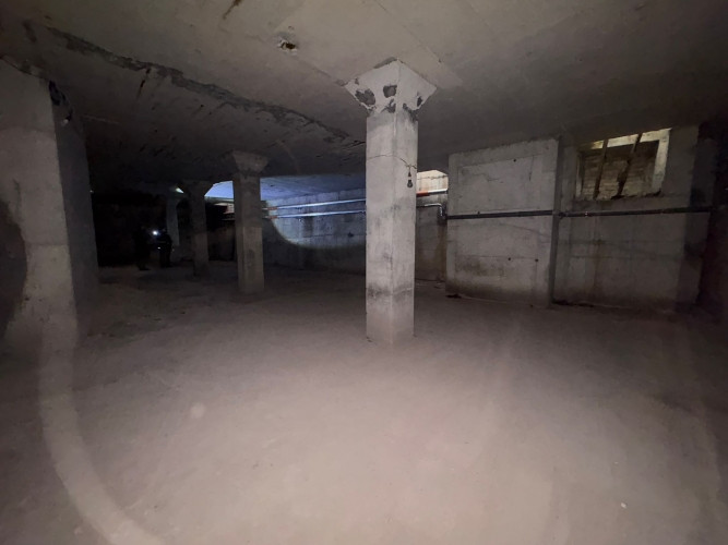 Piedāvājumā kopumā 600 m plašas telpas ēkas cokolstāvā ar 3 atsevišķām ieejām. Rīga - foto 4