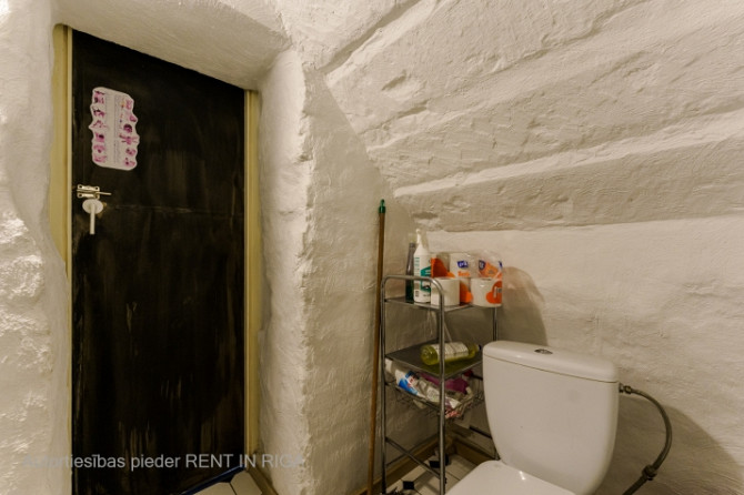 Bright premises near Miera Street, with a beautiful garden in the courtyard.  Two separate rooms wit Рига - изображение 7